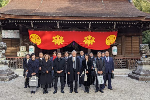 多田神社にて安全祈願