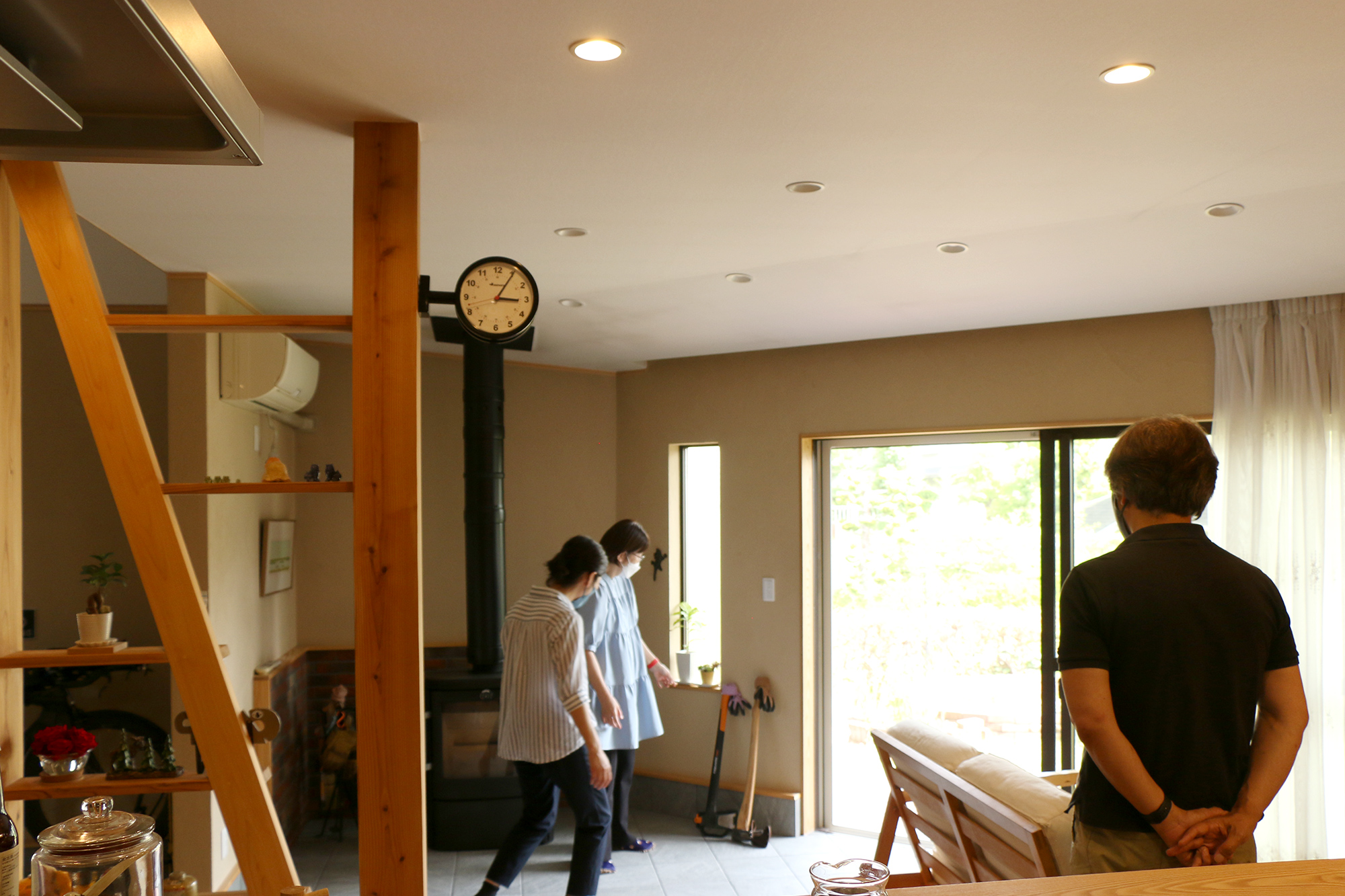 リノベーションで、薪ストーブのある暮らしを愉しむ(川西市美山台)