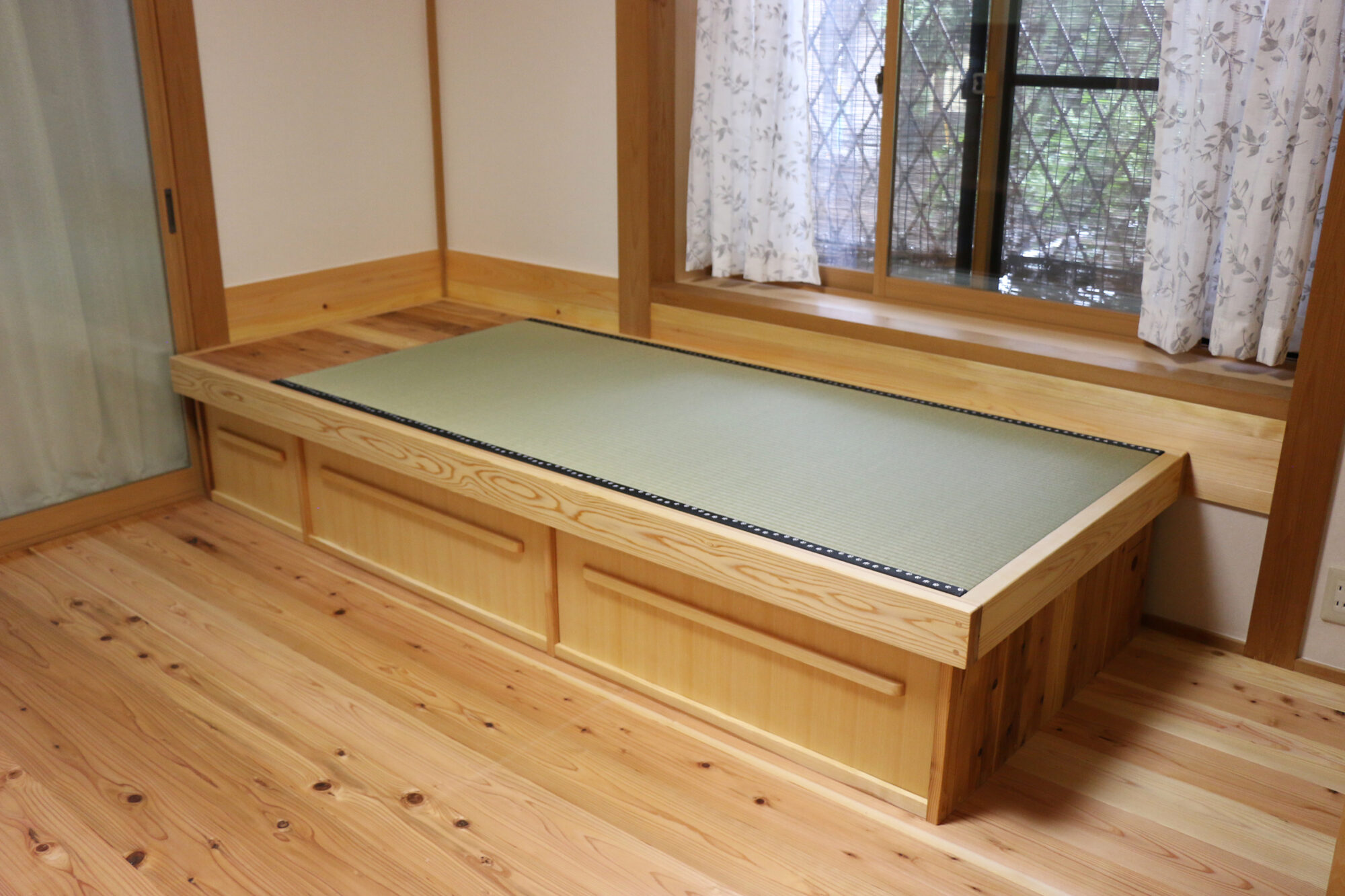 「無垢材の床や建具で、お家に木のぬくもりを」（兵庫県川西市）